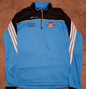 Dublin GAA O'Neills Gaelic Football Half Zip Jersey (Adult Small) FREE POST