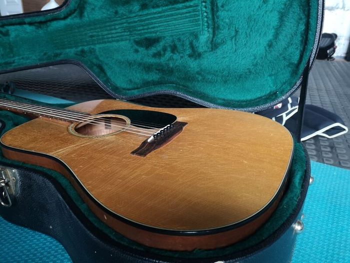 Martin D18 1975 Vintage.