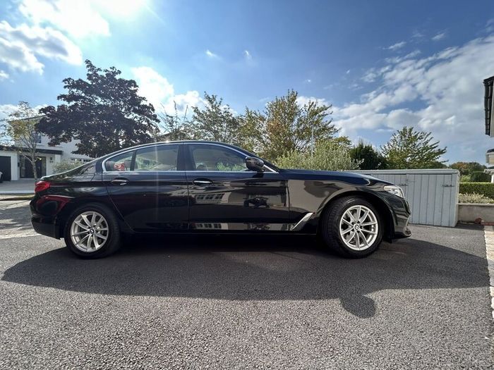 BMW 5-Series 2017 // Cream Leather // Very Low Kms