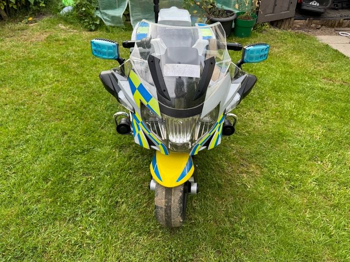 kids ride on motorcycle