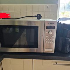 microwave and air fryer