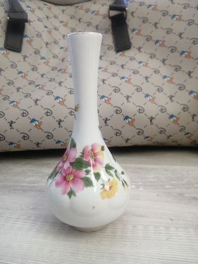 Beaufort China vase