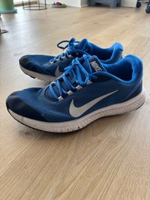 Nike Men Walking Shoe