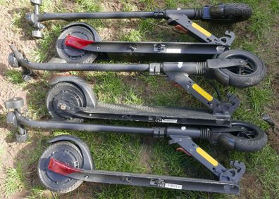 Doc Green E Scooters for Parts or Repair (35 each)