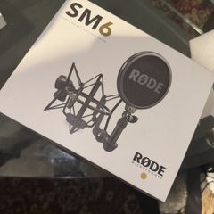 rode sm6 shock mount with pop filter