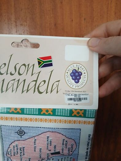 Nelson Mandela tea towel (sealed)