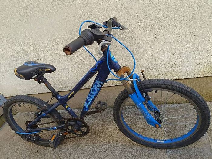 Boys bike