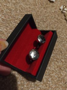 cufflinks