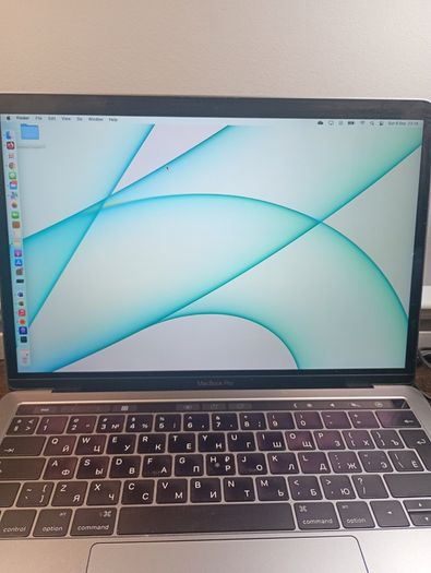 MacBook Pro 13" 2016 Touch Bar-i7 3.3GHz/16GB/ 256GB SSD