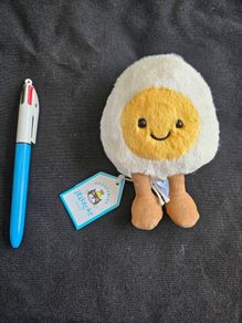 Jellycat Amuseables Happy Boiled Egg