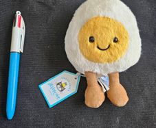 Jellycat Amuseables Happy Boiled Egg