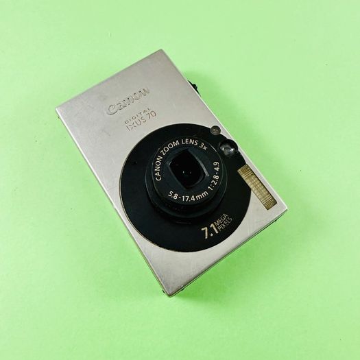 Canon Ixus 70