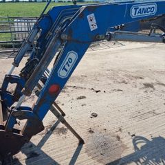 Front loader