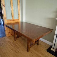 Wooden Extendable Dinning Table