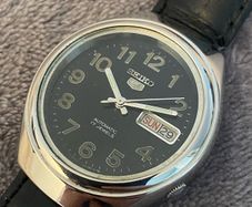 Retro SEIKO Automatic Day/Date Field dial - Helmet case