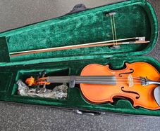 4/4 windsor violin