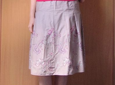 M&S skirt with embroidery flowers, size 12