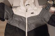 Boys Nike Coat(size large in kids)