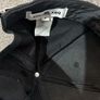 4th Arq black cap Image 4