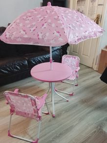 Kids table set. Outdoor furniture set. Kids camping set. 4-Piece set: Kids ensemble with 2 folding chairs, table and parasol. Picnic table.