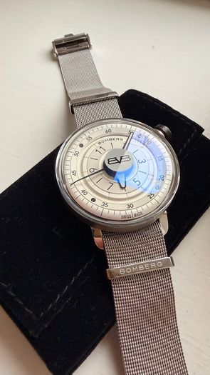 Bomberg BB-01 White & Silver (Quartz)