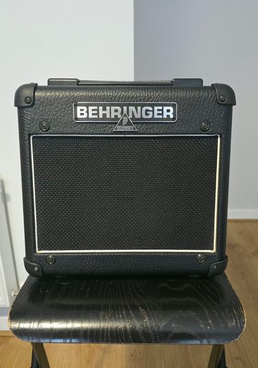 Behringer AC108 Vintager 15W Tube/Hybrid Combo Amp