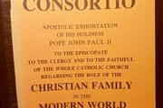 1981. Familiaris Consortia.