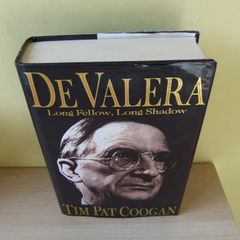 Hard Back Book- De Valera By Tim Pat Coogan