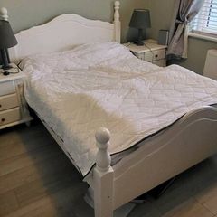 Bedroom suite