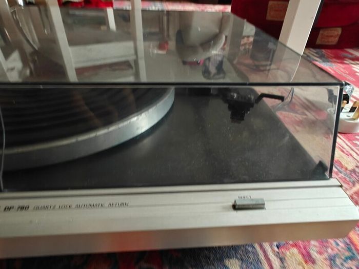 Mitsubishi turntable + cassette deck