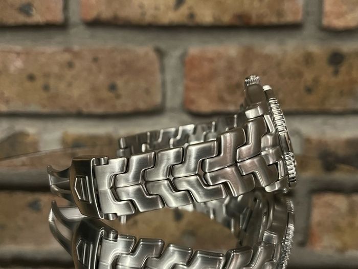 TAG Heuer LINK - Mens Wristwatch