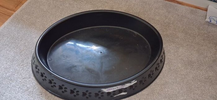 NEW cat litter  tray