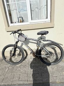 GT Avalanche Mountain Bike - RockShox Fork - Shimano Deore - 26"