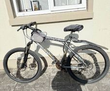 GT Avalanche Mountain Bike - RockShox Fork - Shimano Deore - 26"