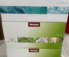 Miele Fragrance Flacons x 9