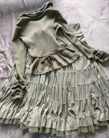 Ancora skirt and cardigan size M
