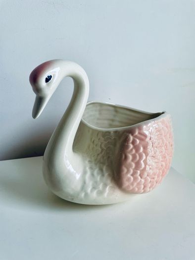Vintage Style Pink & White Ceramic Swan Planter Vase 21cm
