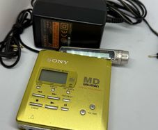 Sony MD Walkman MZ-R55 Portable MiniDisc Player