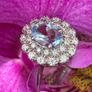 Vintage Aquamarine and Diamond 18ct Gold Cluster Ring Image 6