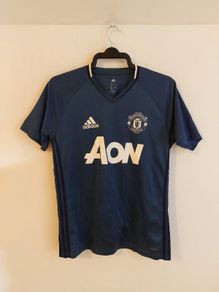 manchester united jersey