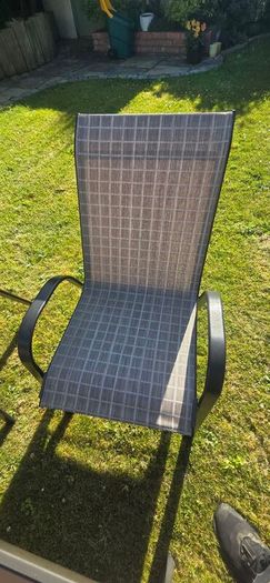 Table and 6 chairs