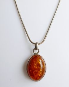 Vintage Baltic Amber Sterling Silver Pendant, rope Necklace length 18" - 5,7g