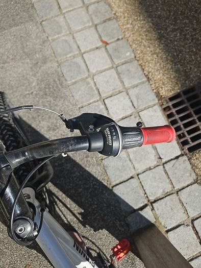 kids bicycle - decathlon brand Btwin