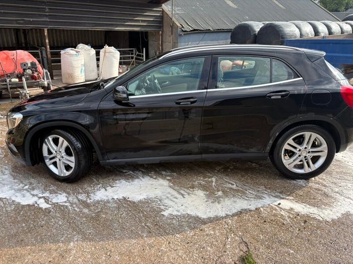 Mercedes-Benz GLA 2016