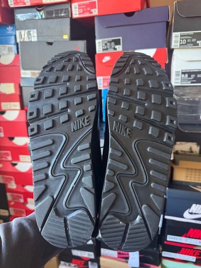 Nike Air Max 90 Drift Triple Black HQ1416-001