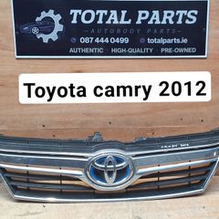 Toyota camry 2012 front grill