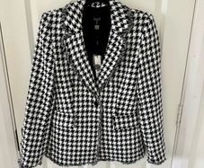 Brand New Tahari Blazer UK10