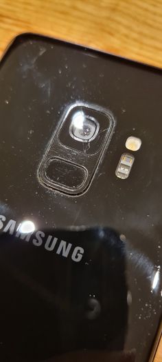 Samsung S9 - 64GB
