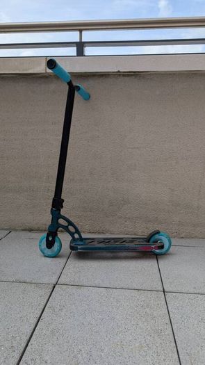 stunt scooter