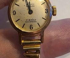 gold plated ladies wristwatch